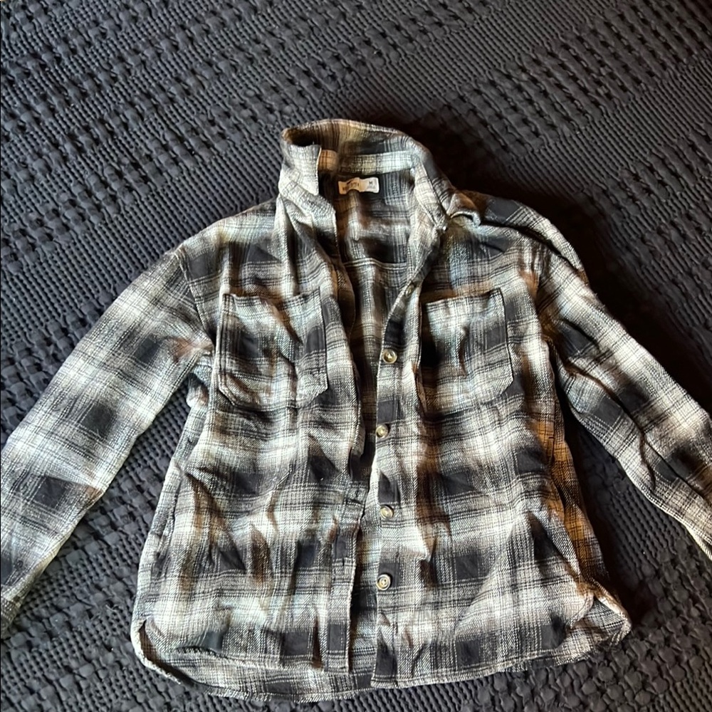 Hollister Women’s Flannel Button-Up Shirt
